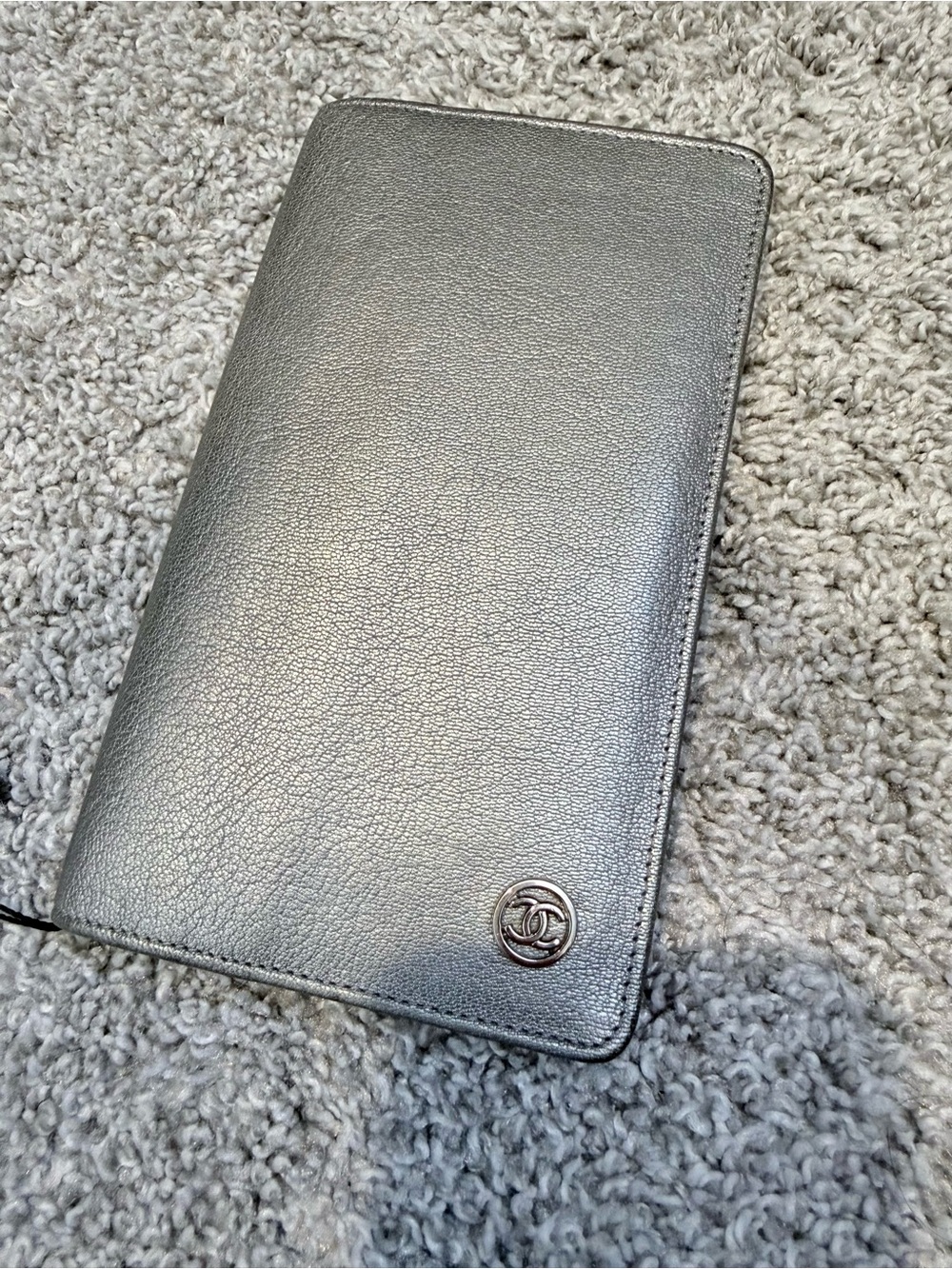 CHANEL Silver Leather Long Wallet with CC Logo